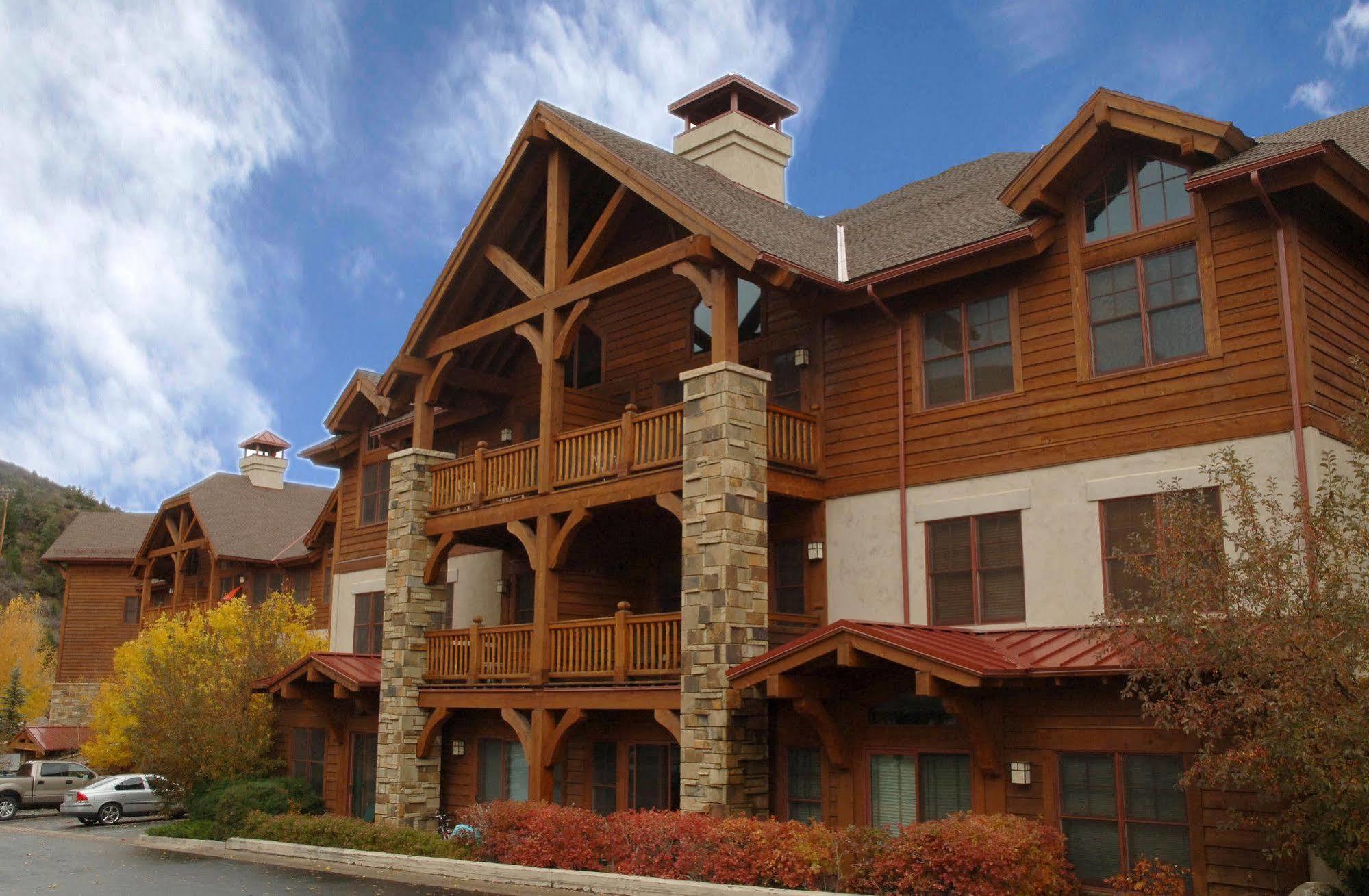Lodge At Brookside Avon Village Eksteriør bilde