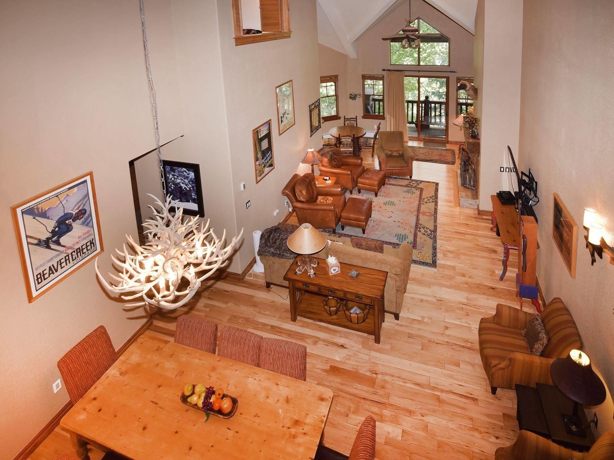 Lodge At Brookside Avon Village Eksteriør bilde